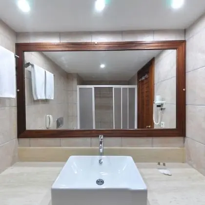Standart Oda, Bahçe Manzaralı