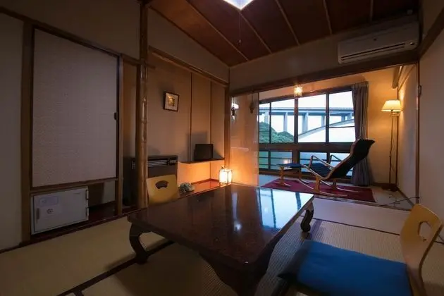 Standard İki Ayrı Yataklı Oda (Japanese-Style)