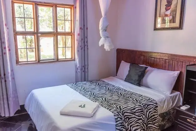 Deluxe Tek Büyük Yataklı Oda, 1 Çift Kişilik Yatak, Bahçe Manzaralı