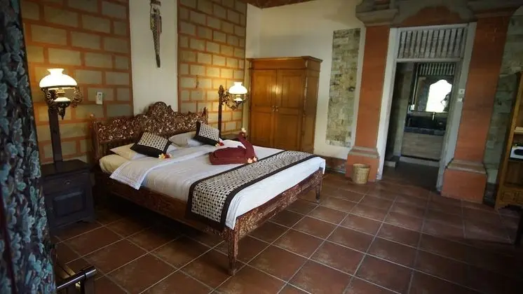 Deluxe Tek Büyük Yataklı Oda