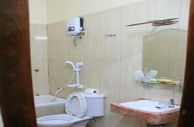 Standard Üç Kişilik Oda, 3 Tek Kişilik Yatak