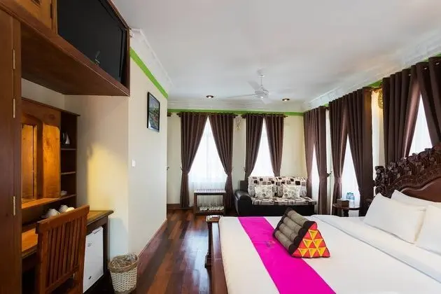 Deluxe Tek Büyük Yataklı Oda