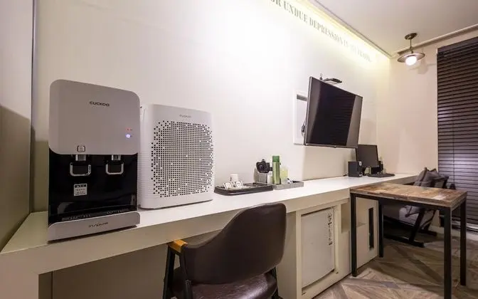 Oda (Massage Chair room)