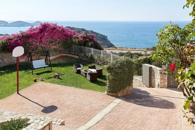 Villa, 3 Yatak Odası, Kişiye Özel Havuzlu, Okyanusa Sıfır (Dioni)