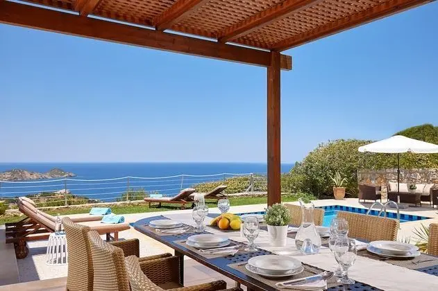Villa, 3 Yatak Odası, Kişiye Özel Havuzlu, Okyanusa Sıfır (Electra)