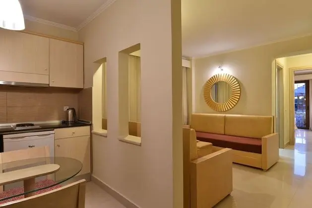 Elite Apart Daire, Havuz Manzaralı