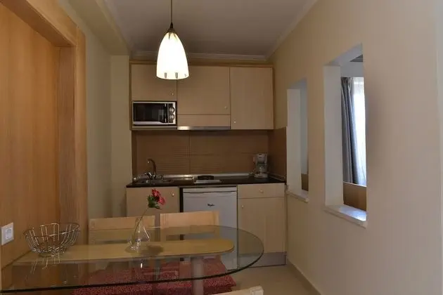 Elite Apart Daire, Havuz Manzaralı