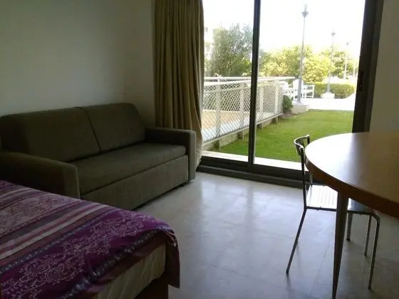 Business Apart Daire, 3 Yatak Odası, Havuz Kullanımı, Bahçeli