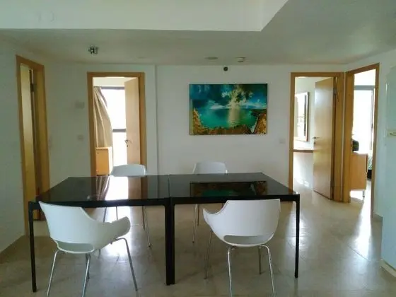 Business Apart Daire, 3 Yatak Odası, Havuz Kullanımı, Bahçeli