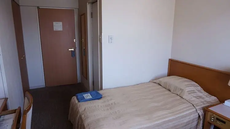 Deluxe Tek Kişilik Oda, Sigara İçilebilir