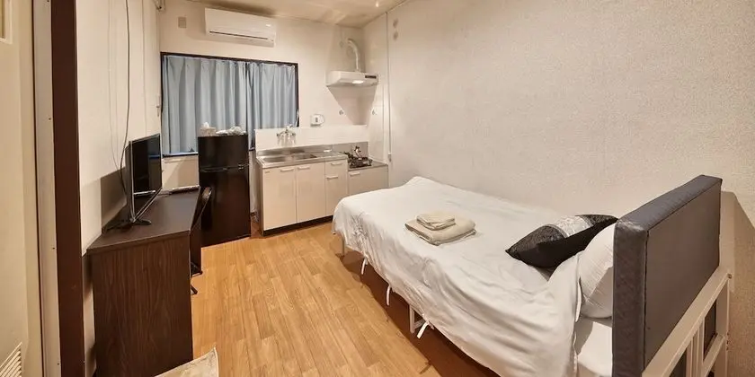 Tek Kişilik Oda, 1 Tek Kişilik Yatak, Sigara İçilmez, Şehir Manzaralı