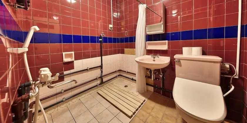 Tek Kişilik Oda, 1 Tek Kişilik Yatak, Sigara İçilmez, Şehir Manzaralı
