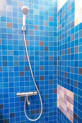 Ortak Ranzalı Oda, Karma Ranzalı Oda