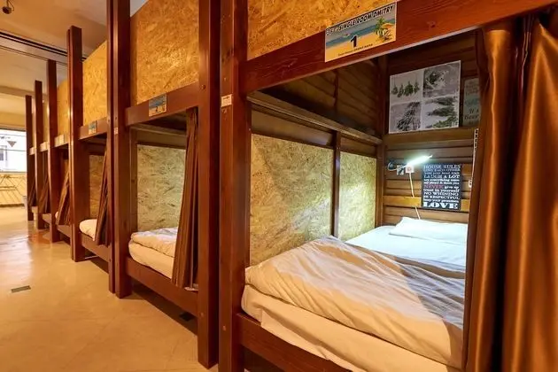 Ortak Ranzalı Oda, Karma Ranzalı Oda