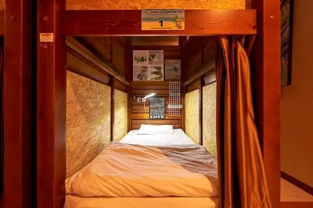 Ortak Ranzalı Oda, Karma Ranzalı Oda