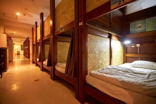 Ortak Ranzalı Oda, Karma Ranzalı Oda