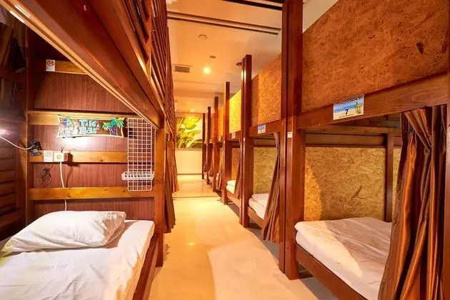 Ortak Ranzalı Oda, Karma Ranzalı Oda