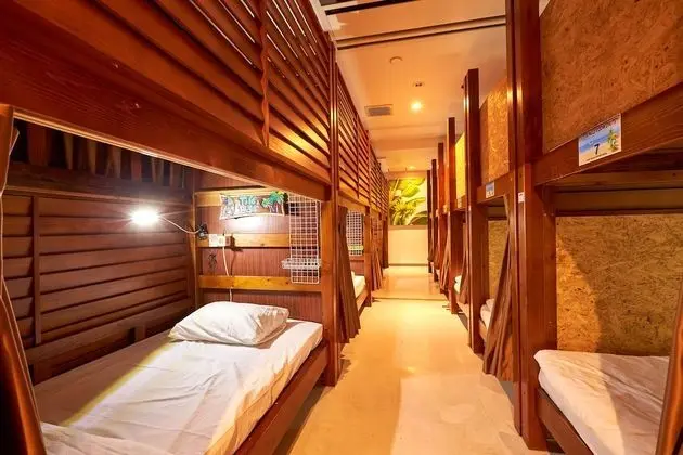 Ortak Ranzalı Oda, Karma Ranzalı Oda