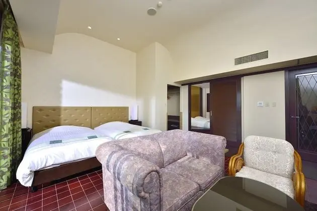 Traditional Oda (Ryukyu Modern Room)