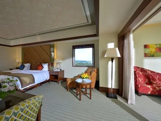 Süit, Sigara İçilmez, Köşe (Premier Grand Suite for 4 people)