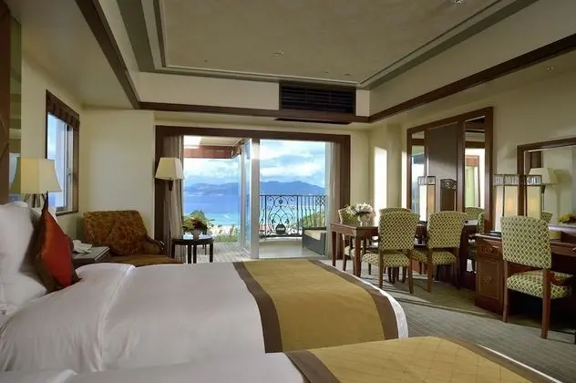 Süit, Sigara İçilmez, Köşe (Premier Grand Suite for 4 people)