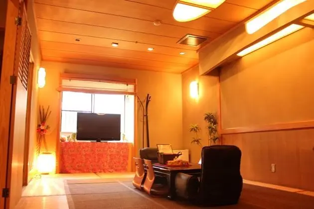 Superior Oda (Japanese Style, for 7 Guests)