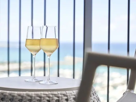 Deluxe İki Ayrı Yataklı Oda, Sigara İçilmez, Balkon (12th-13th Floor - Club Access Include)