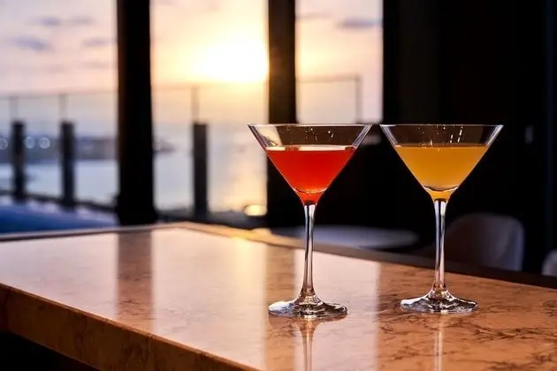 Deluxe İki Ayrı Yataklı Oda, Sigara İçilmez, Balkon (12th-13th Floor - Club Access Include)