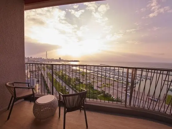 Superior Tek Büyük Yataklı Oda, Sigara İçilmez, Balkon (10th Floor)