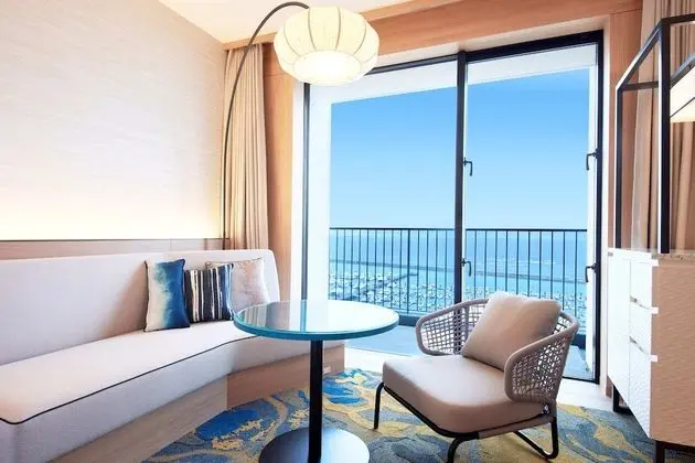 Superior Tek Büyük Yataklı Oda, Sigara İçilmez, Balkon (10th Floor)