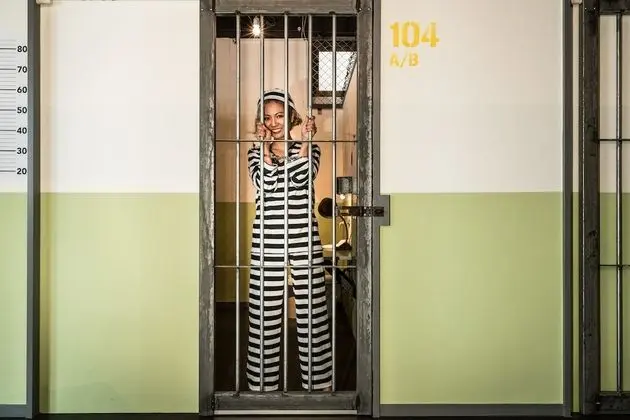 Design Stüdyo, 5 Yatak Odası, 2 Banyolu