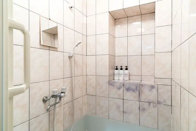 Design Stüdyo, 5 Yatak Odası, 2 Banyolu