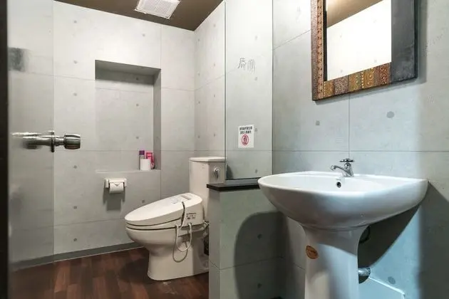 Design Stüdyo, 5 Yatak Odası, 2 Banyolu