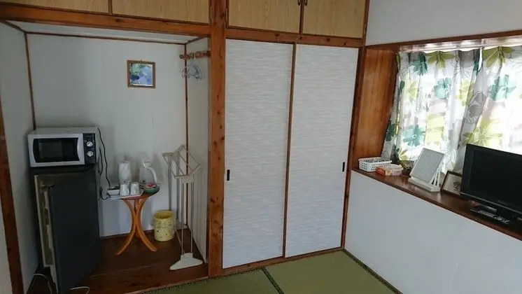 Traditional Oda, Ortak Banyo (10m sq.)