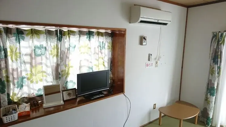 Traditional Oda, Ortak Banyo (10m sq.)