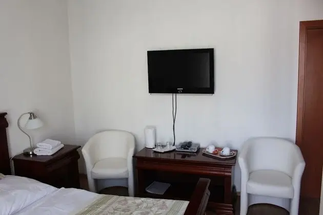 Tek Büyük veya İki Ayrı Yataklı Oda