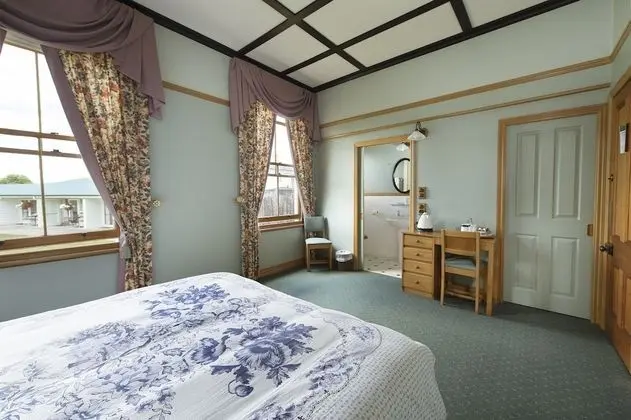 Standard Oda, Sigara İçilmez (House Single)