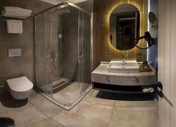 Deluxe Üç Kişilik Oda, Birden Çok Yatak