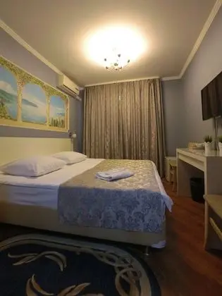 Comfort Tek Büyük veya İki Ayrı Yataklı Oda