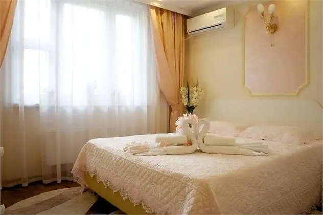 Comfort Tek Büyük veya İki Ayrı Yataklı Oda