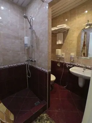Comfort Tek Büyük veya İki Ayrı Yataklı Oda