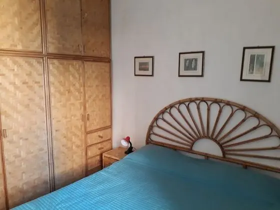 Üç Kişilik Oda, Ortak Banyo