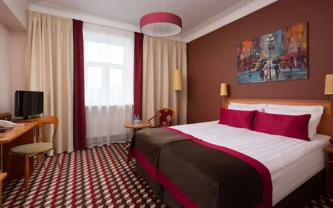 Comfort Tek Büyük veya İki Ayrı Yataklı Oda
