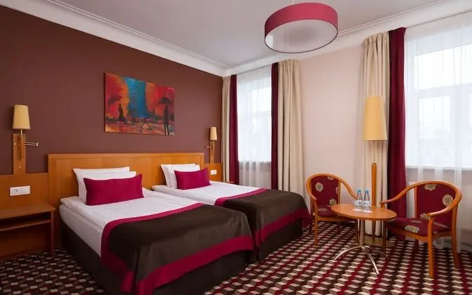Comfort Tek Büyük veya İki Ayrı Yataklı Oda