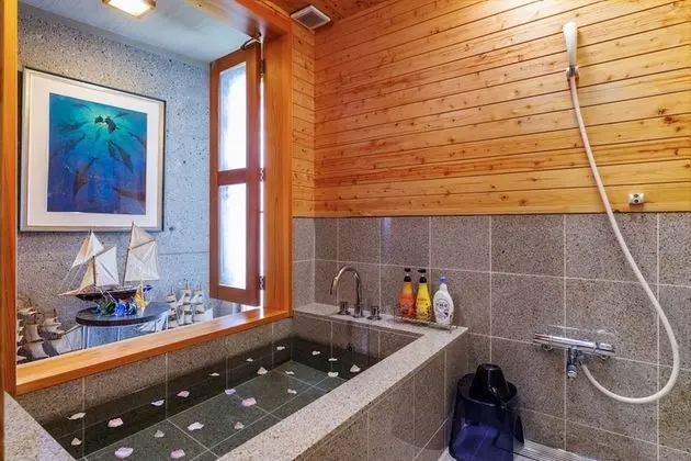 Basic Villa