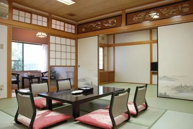 Japanese Tatami Room, Non-smoking (Customer cannot check-in after 9pm)  No Restaurant around Hotel.