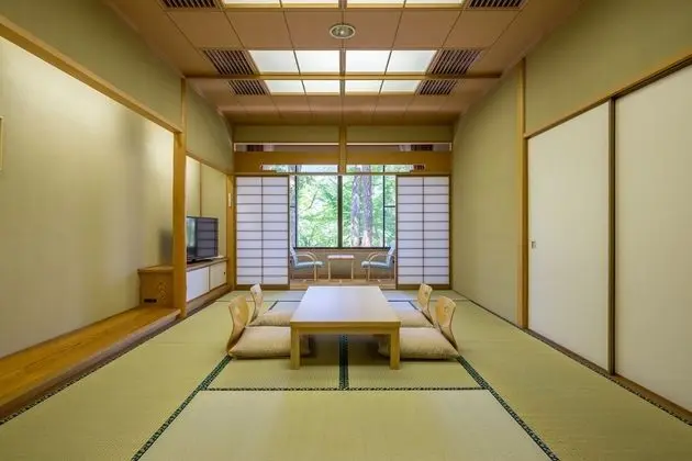 Traditional Oda, Nehir Manzaralı (Standard Japanese Style)
