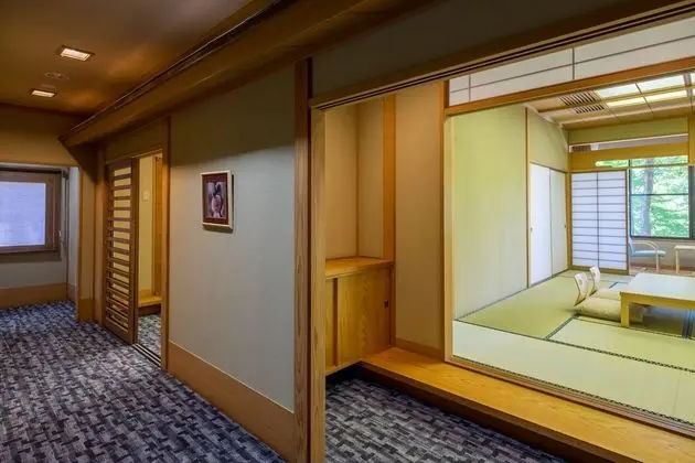 Traditional Oda, Nehir Manzaralı (Standard Japanese Style)