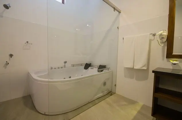 Superior Tek Büyük Yataklı Oda
