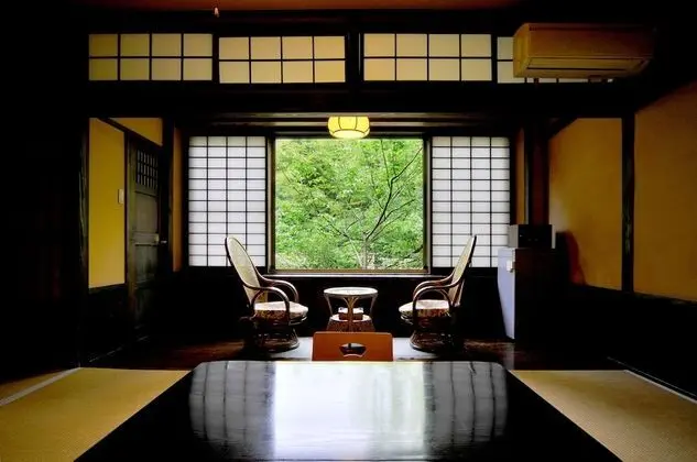 Traditional Oda (Standard Japanese Style)